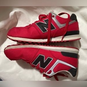 New Balance RED 574 mens size 5 sneakers , shoes